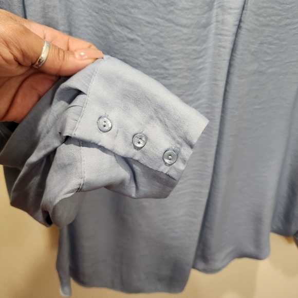 Maison D' Amelie Long Sleeve Pullover V Neck Blouse size M - Picture 6 of 13